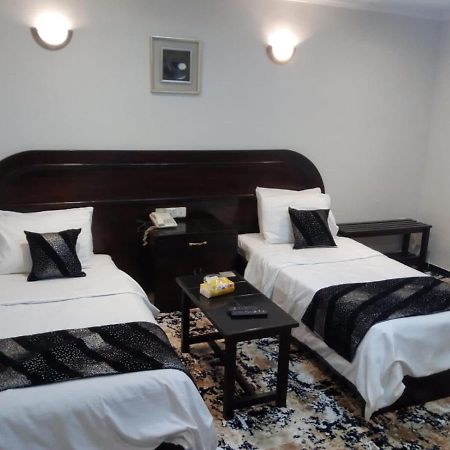 Castle Hotel Basra Exteriör bild